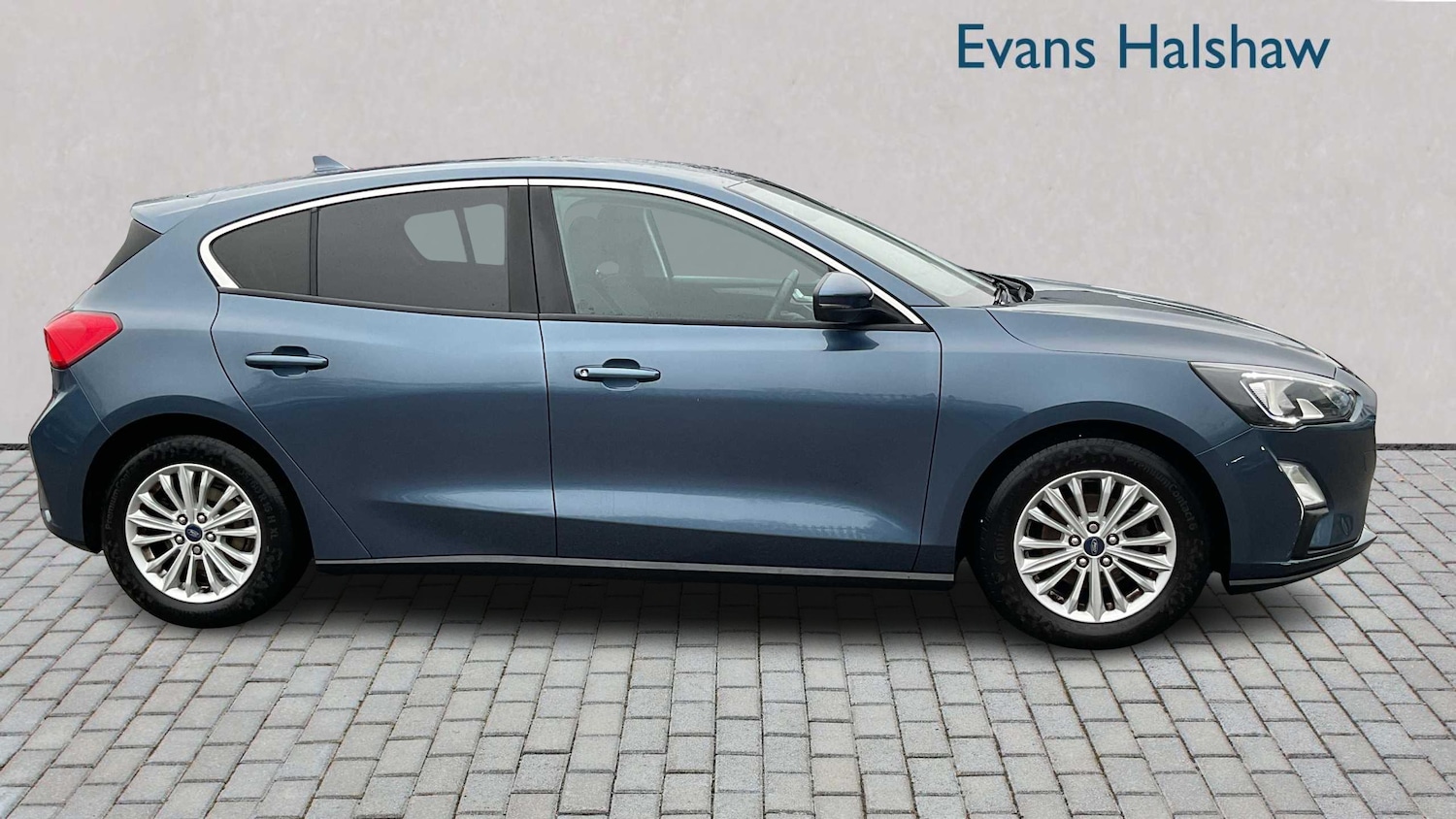 Used Ford Focus 2020 for sale - 76978911: Photo 3