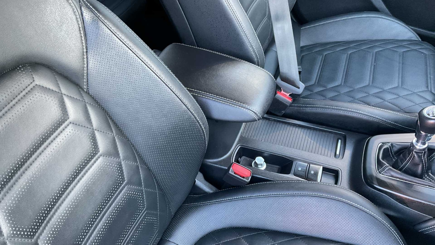 Used Ford Focus 2022 for sale - 76113421: Photo 30
