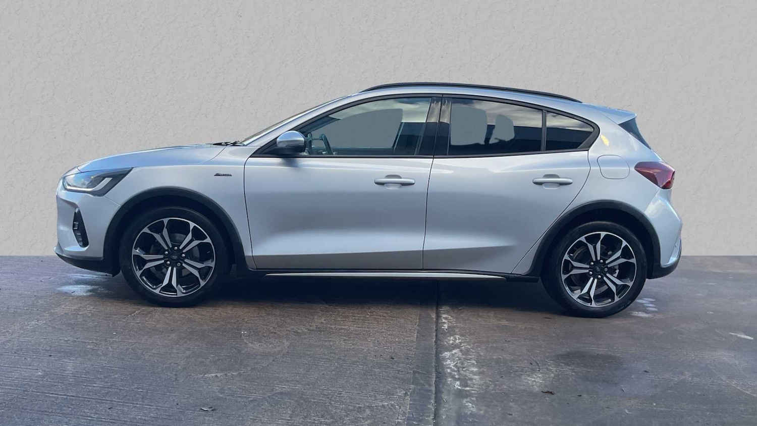 Used Ford Focus 2022 for sale - 76113421: Photo 4