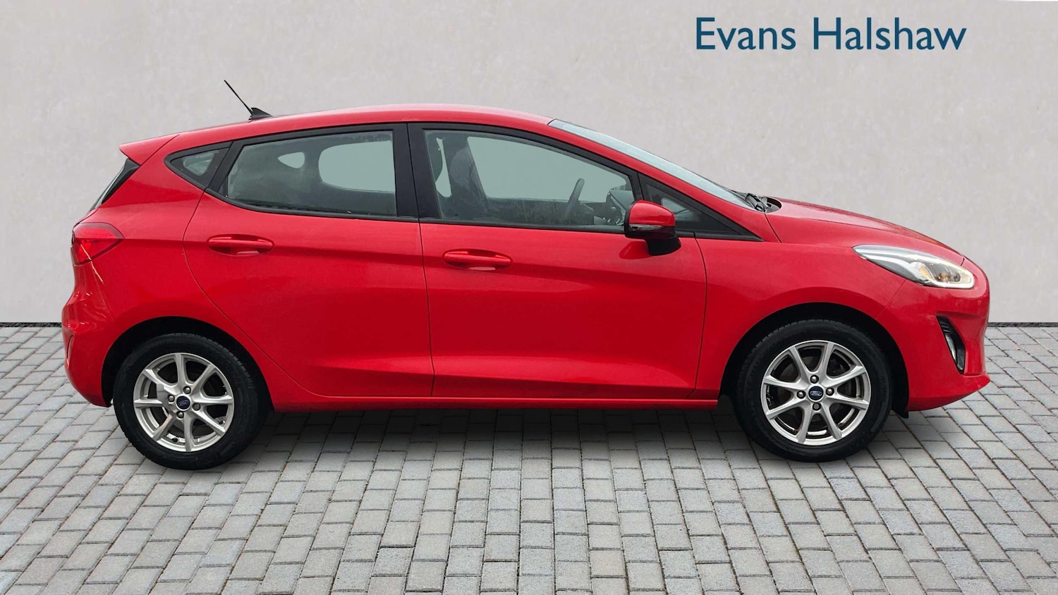 Used Ford Fiesta 2018 for sale - 76955188: Photo 3