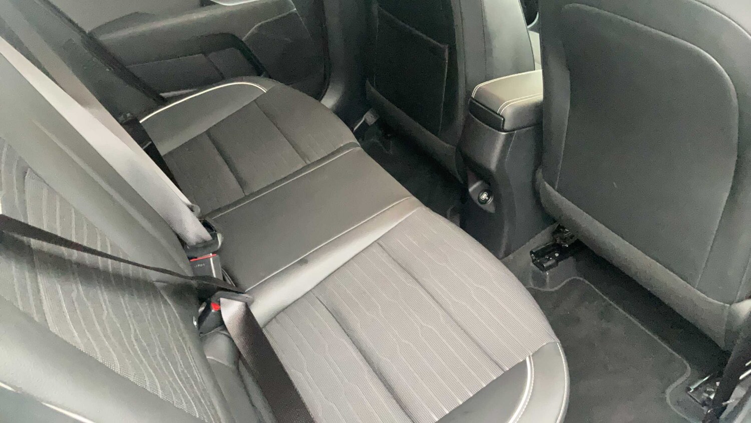 Used Kia Stonic 2025 for sale - 77058260: Photo 12