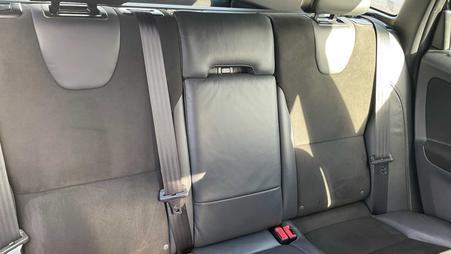 Used Volvo XC60 2017 for sale - 76242363: Photo 13