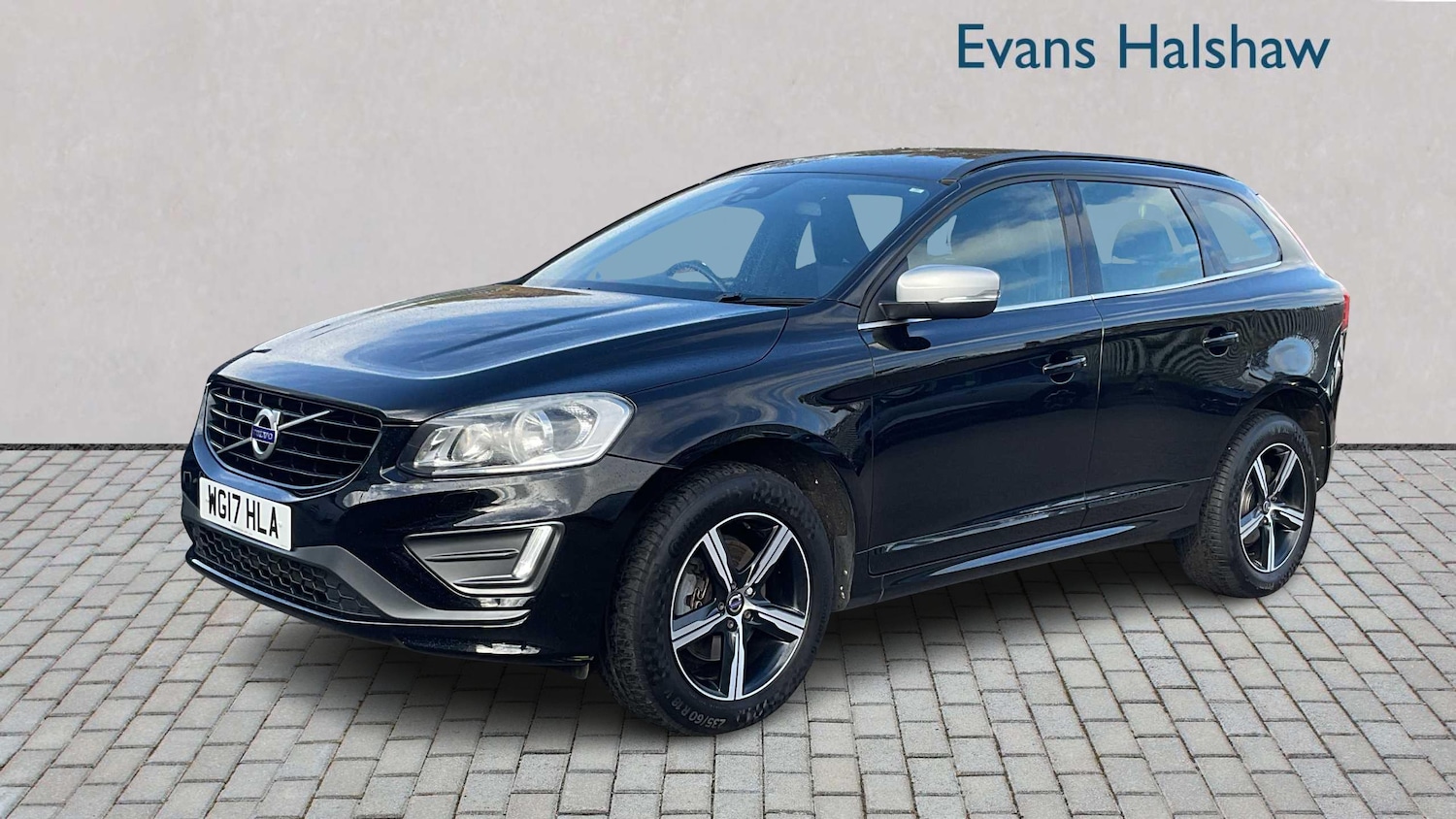 Used Volvo XC60 2017 for sale - 76242363: Photo 6