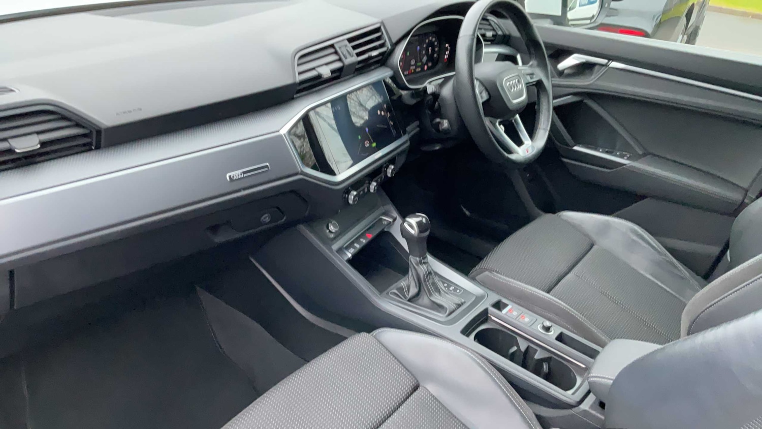 Used Audi Q3 2021 for sale - 77134832: Photo 13