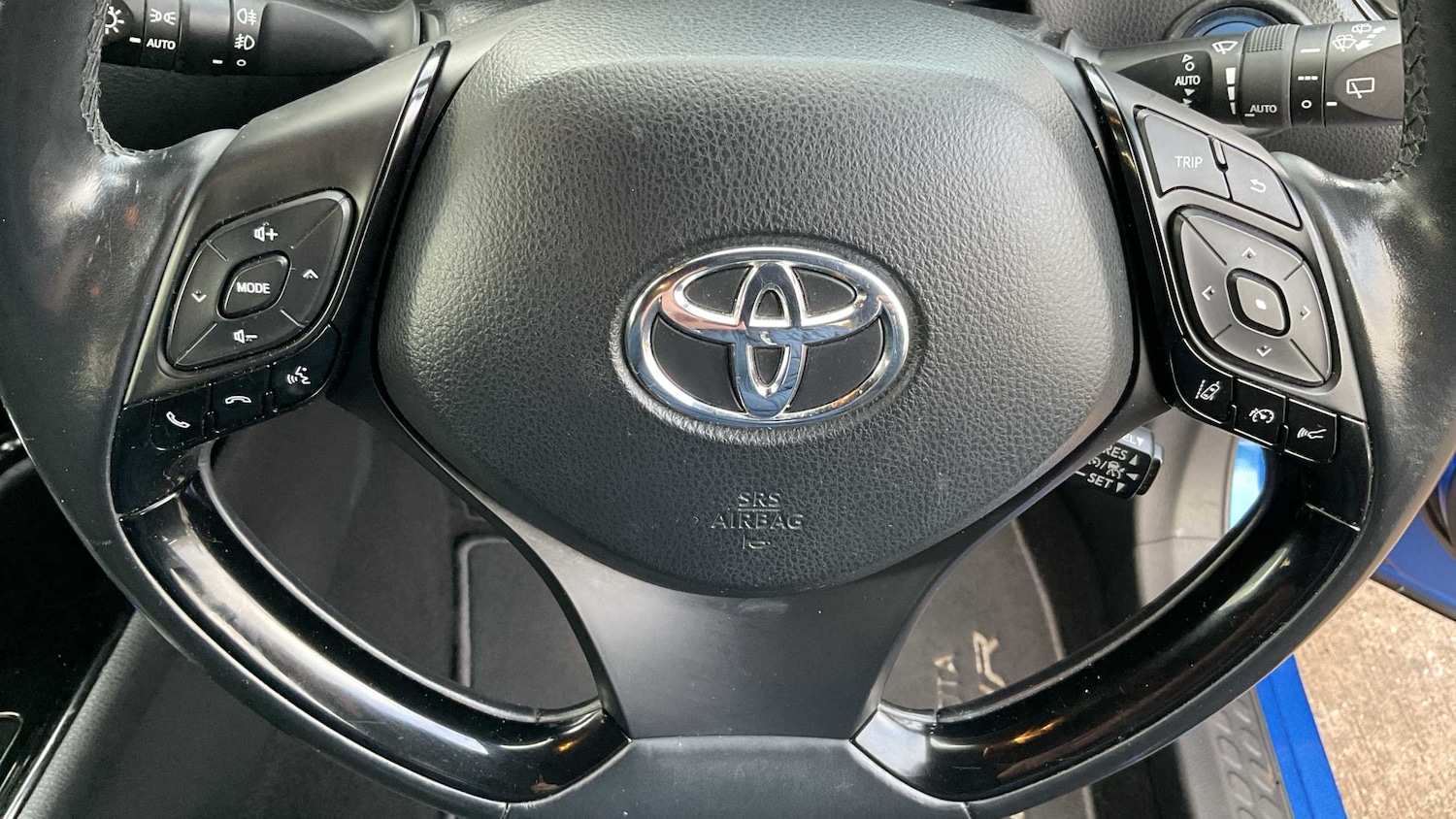 Used Toyota C-HR 2018 for sale - 76718138: Photo 17