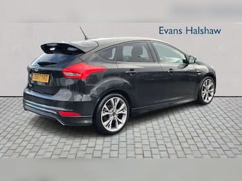 Used Ford Focus 2017 for sale - 79864694: Photo