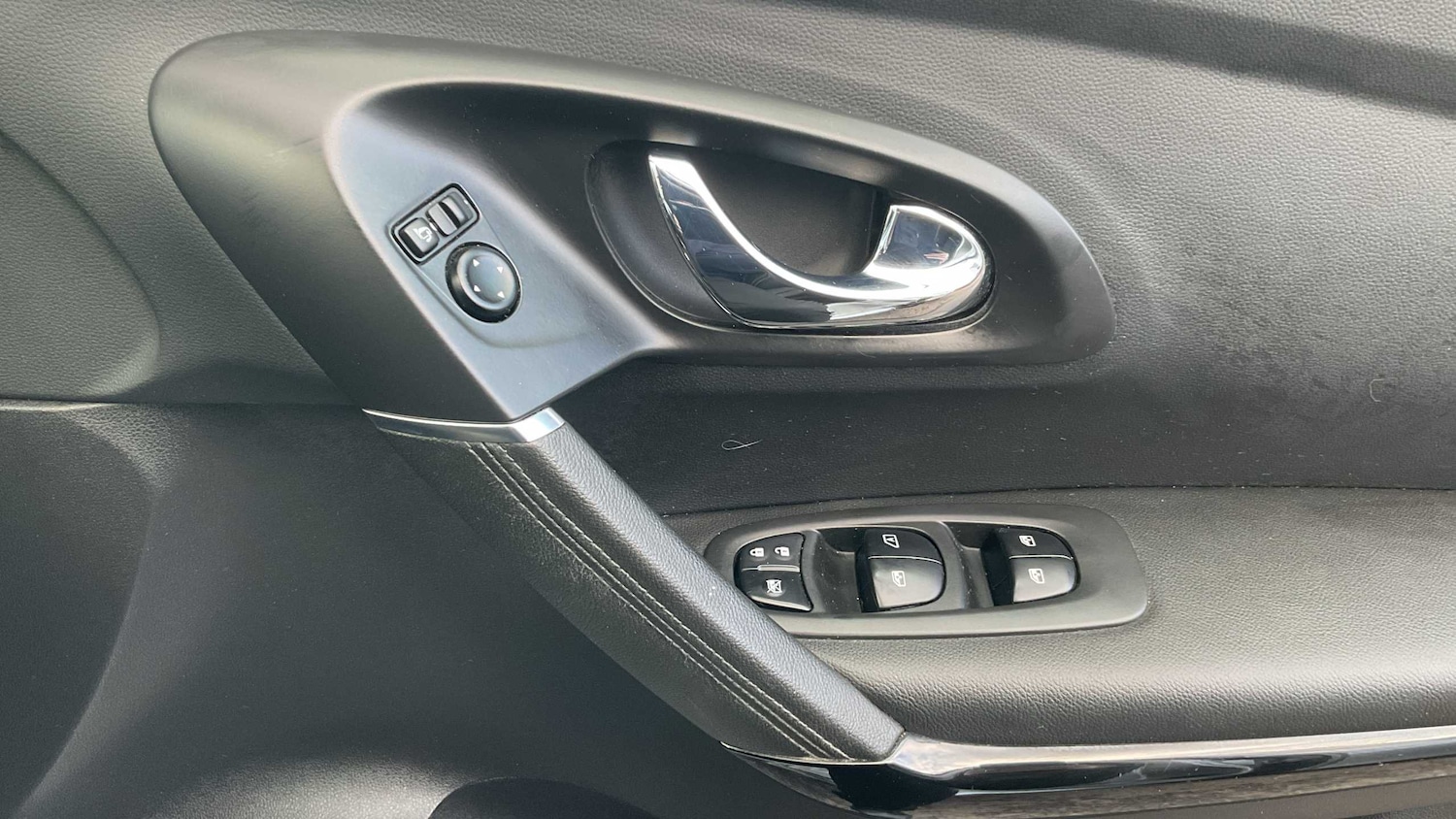 Used Renault Kadjar 2017 for sale - 76851619: Photo 15