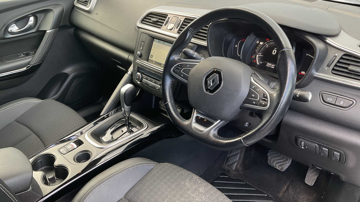 Used Renault Kadjar 2017 for sale - 76851619: Photo 17