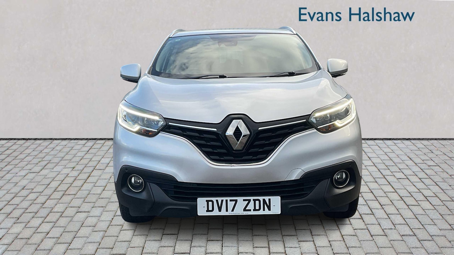 Used Renault Kadjar 2017 for sale - 76851619: Photo 2