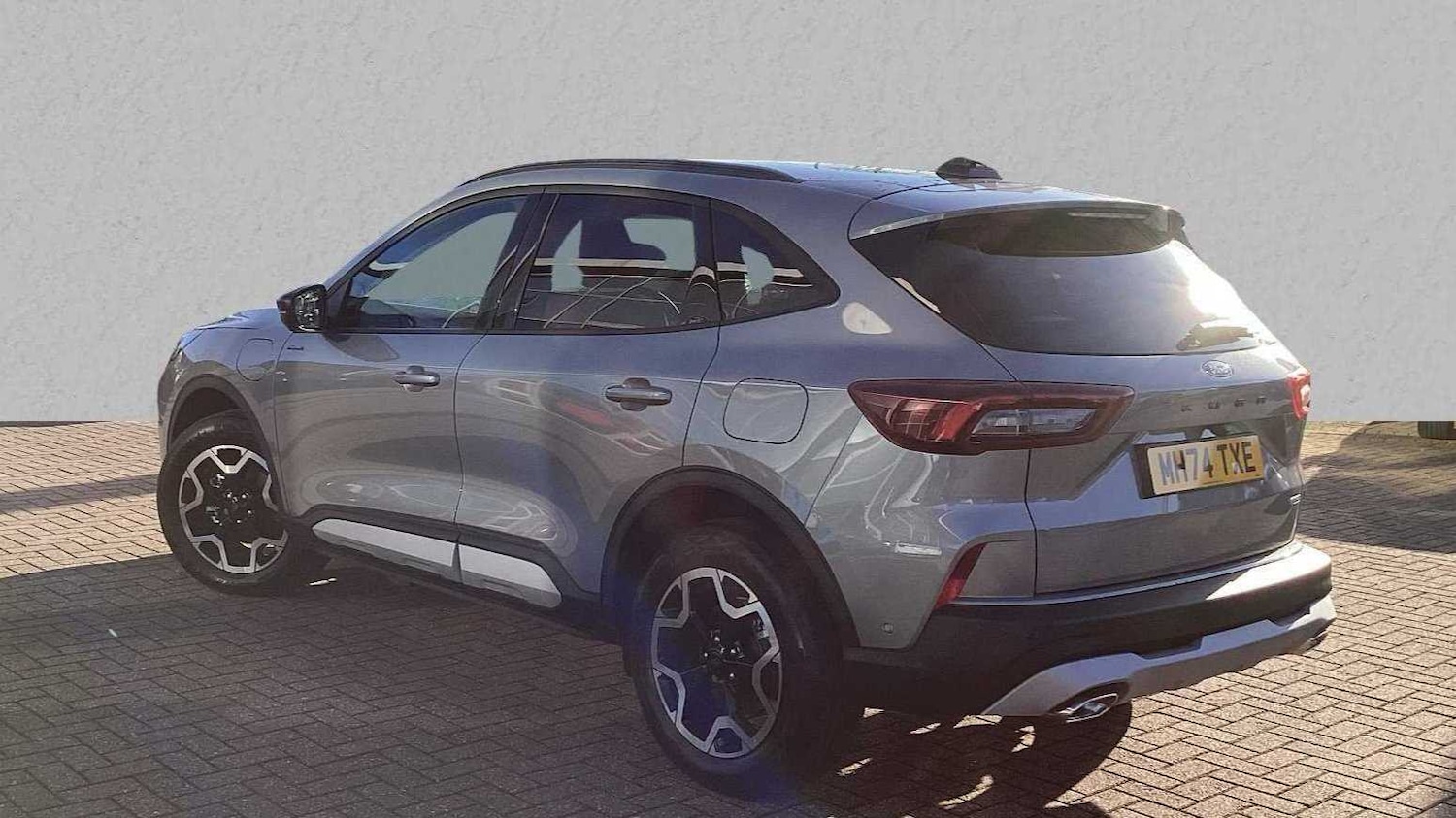 Used Ford Kuga 2025 for sale - 77112409: Photo 2