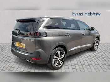 Used Peugeot 5008 2023 for sale - 79014923: Photo