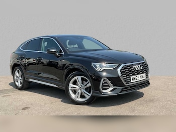 Used Audi Q3 2023 for sale - 75813136: Photo