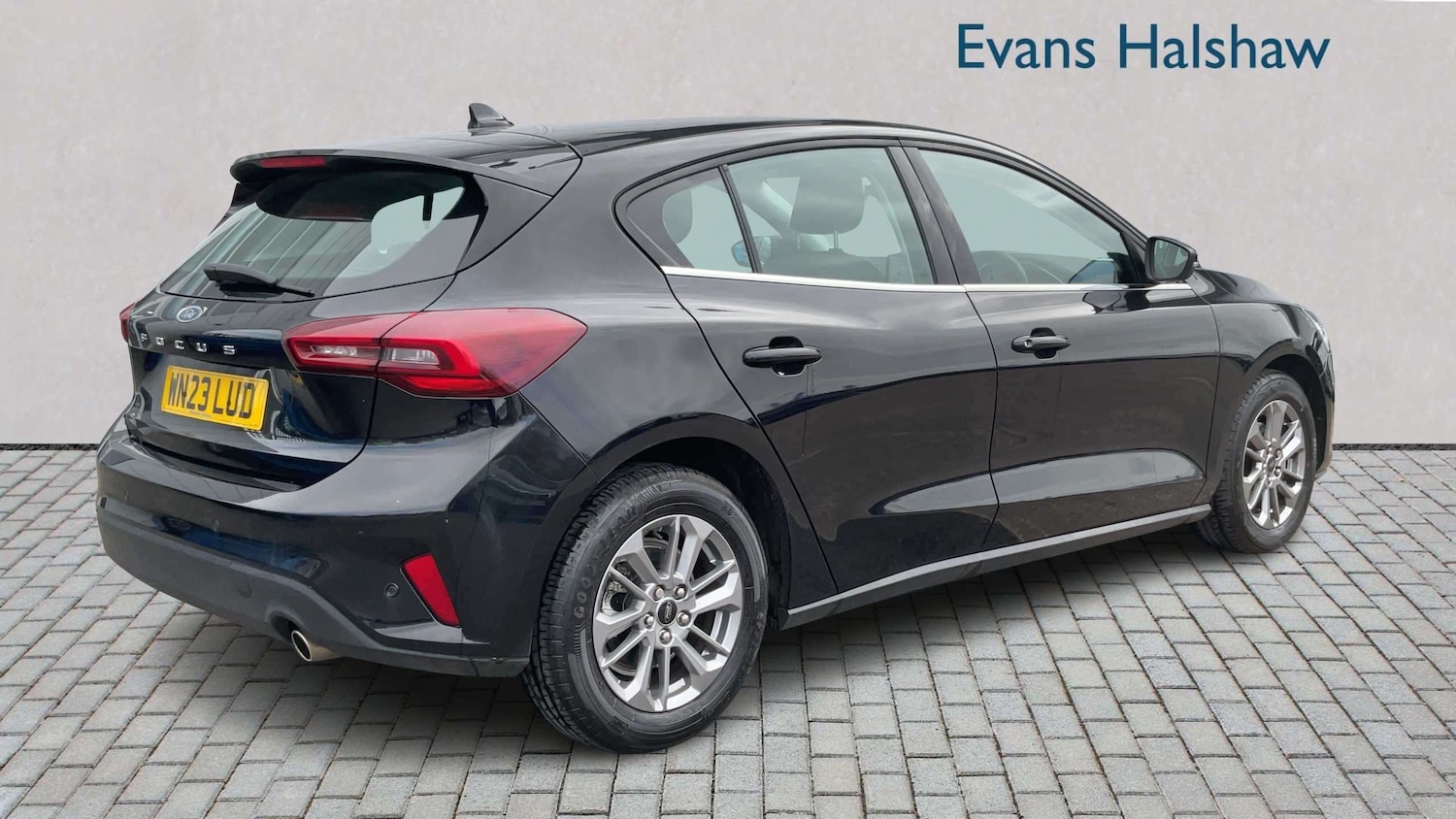 Used Ford Focus 2023 for sale - 78076678: Photo 2