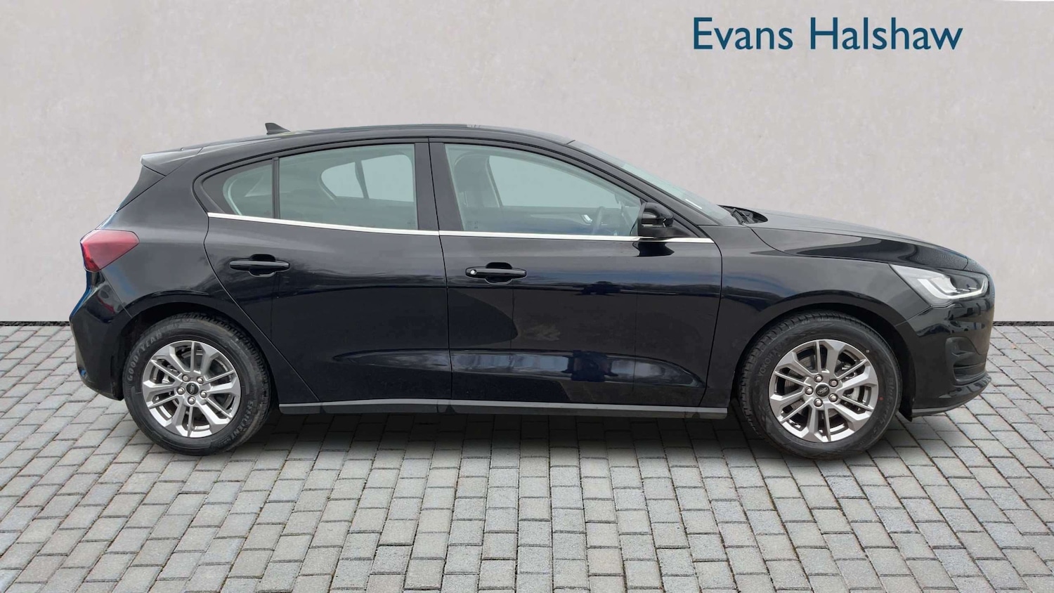 Used Ford Focus 2023 for sale - 78076678: Photo 3