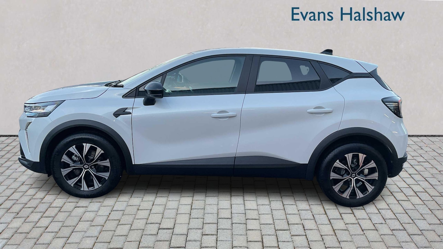 Used Renault Captur 2025 for sale - 76916141: Photo 7