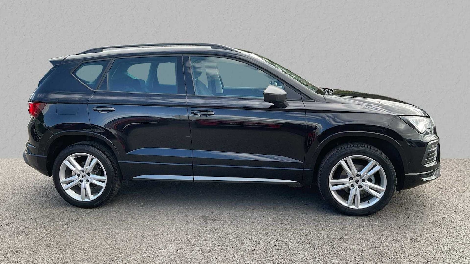 Used SEAT Ateca 2024 for sale - 76351680: Photo 3
