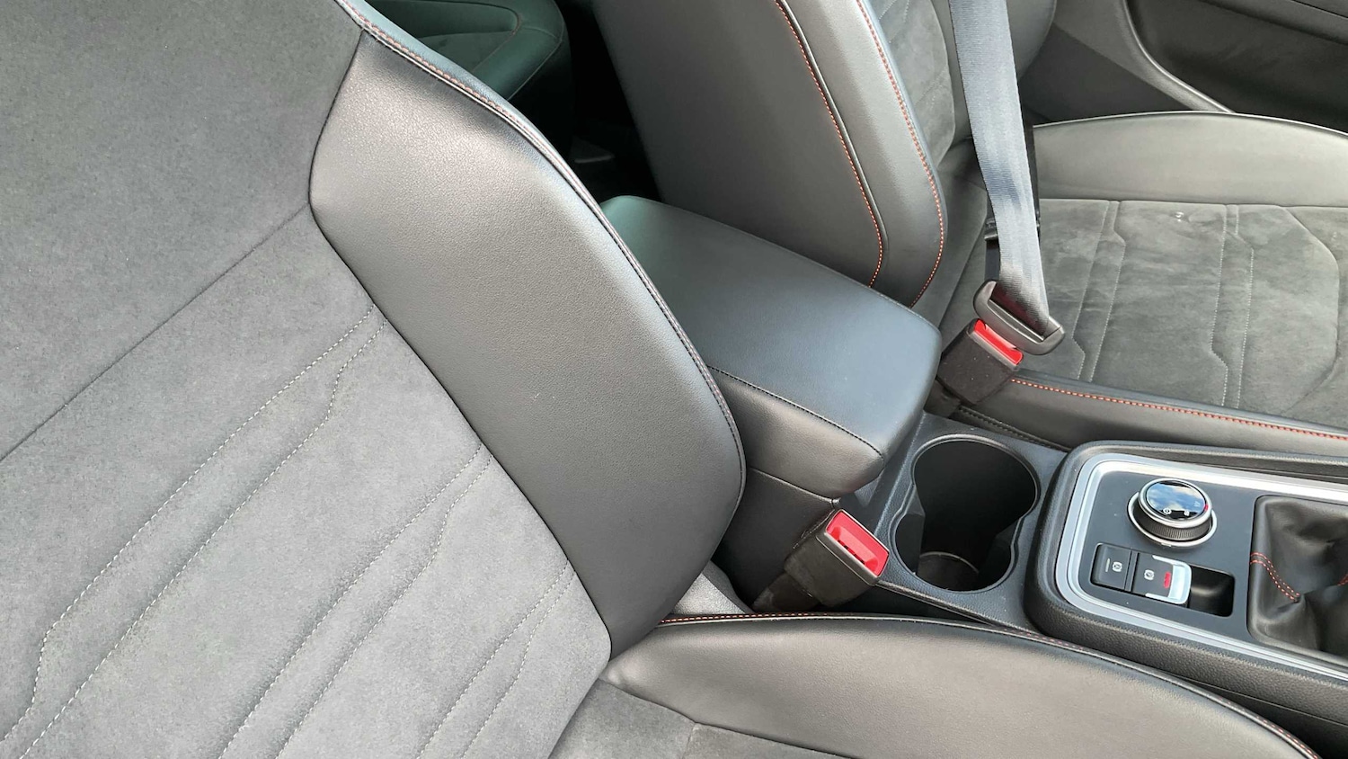 Used SEAT Ateca 2024 for sale - 76351680: Photo 31