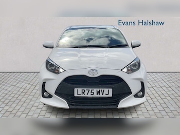 Used Toyota Yaris 2025 for sale - 79443810: Photo