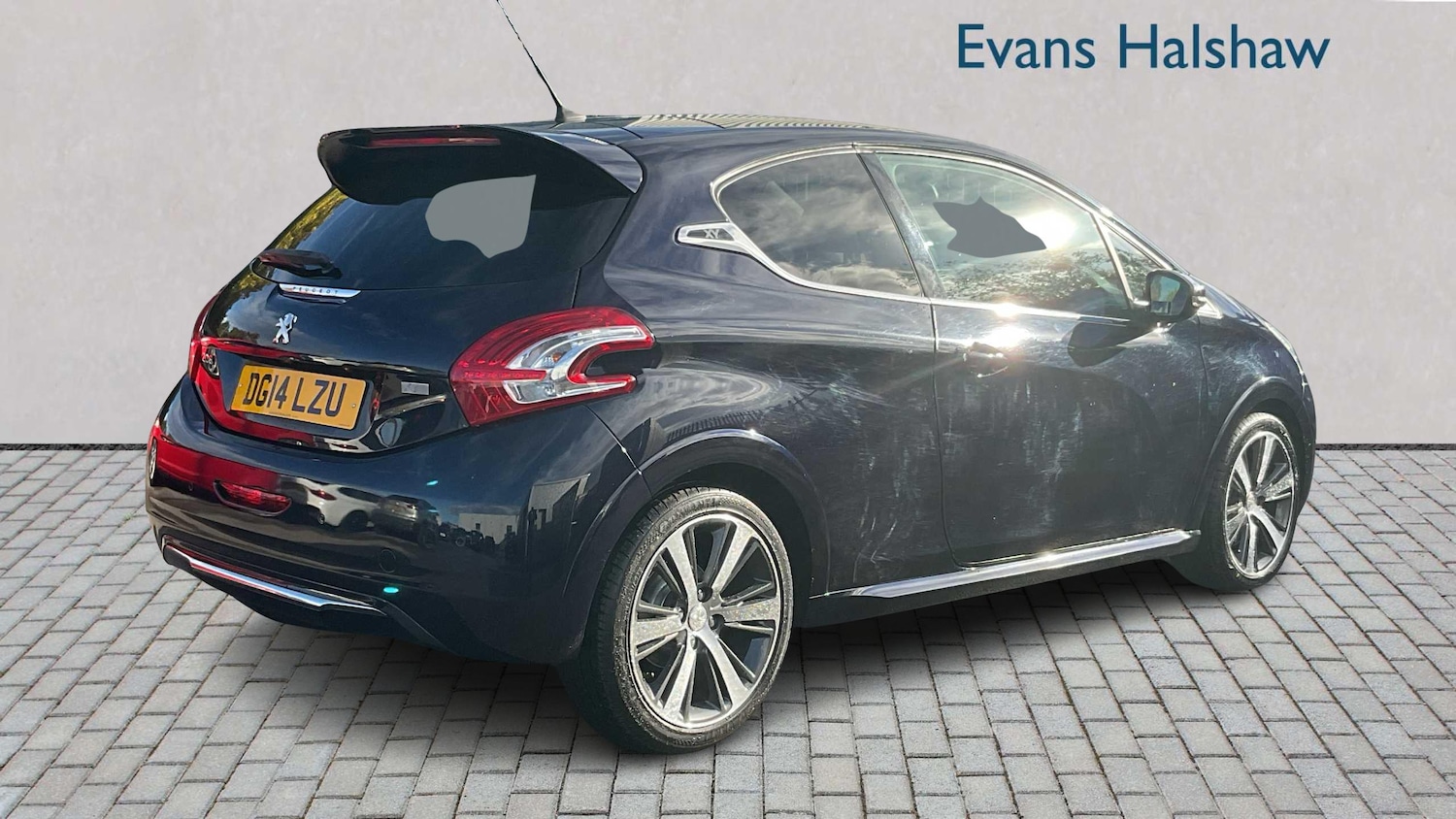 Used Peugeot 208 2014 for sale - 76705051: Photo 7