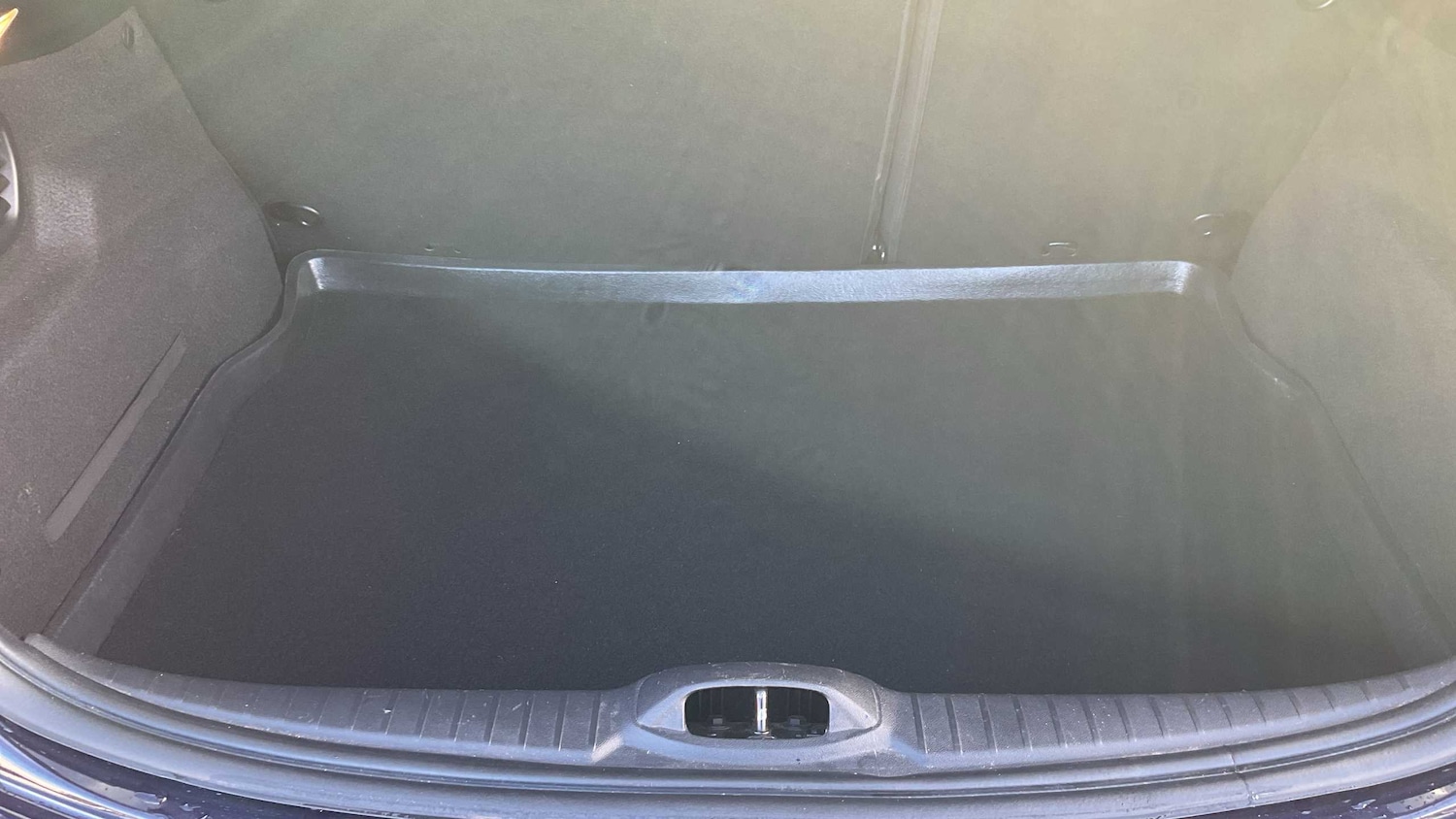 Used Peugeot 208 2014 for sale - 76705051: Photo 9