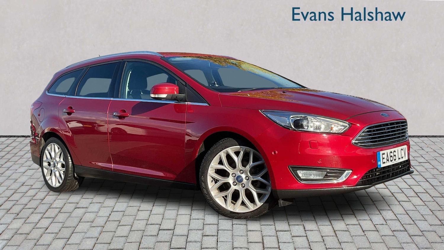 Used Ford Focus 2016 for sale - 76362596: Photo 1