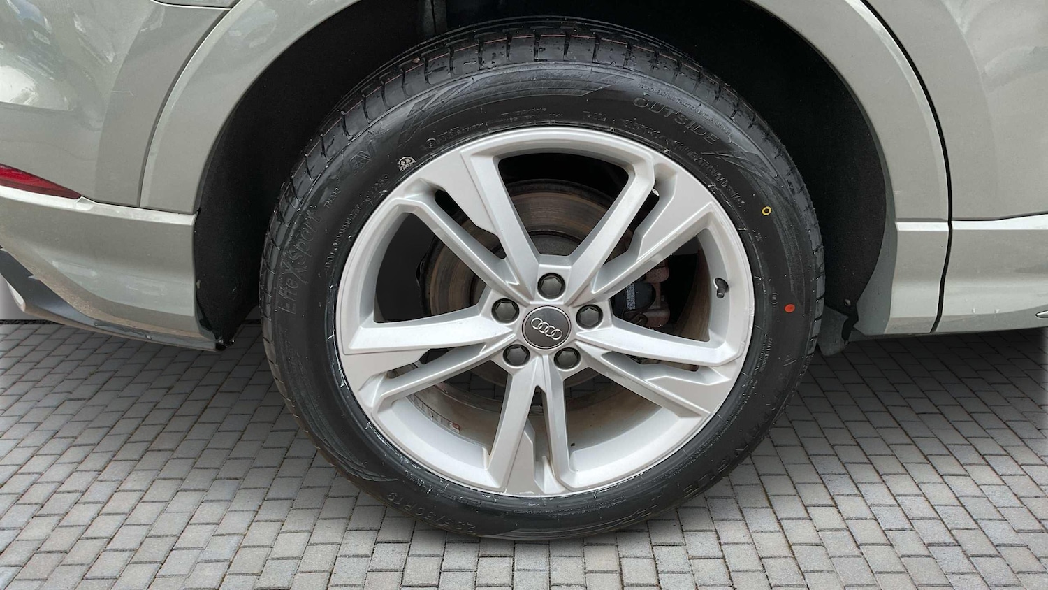 Used Audi Q3 2019 for sale - 76875710: Photo 10