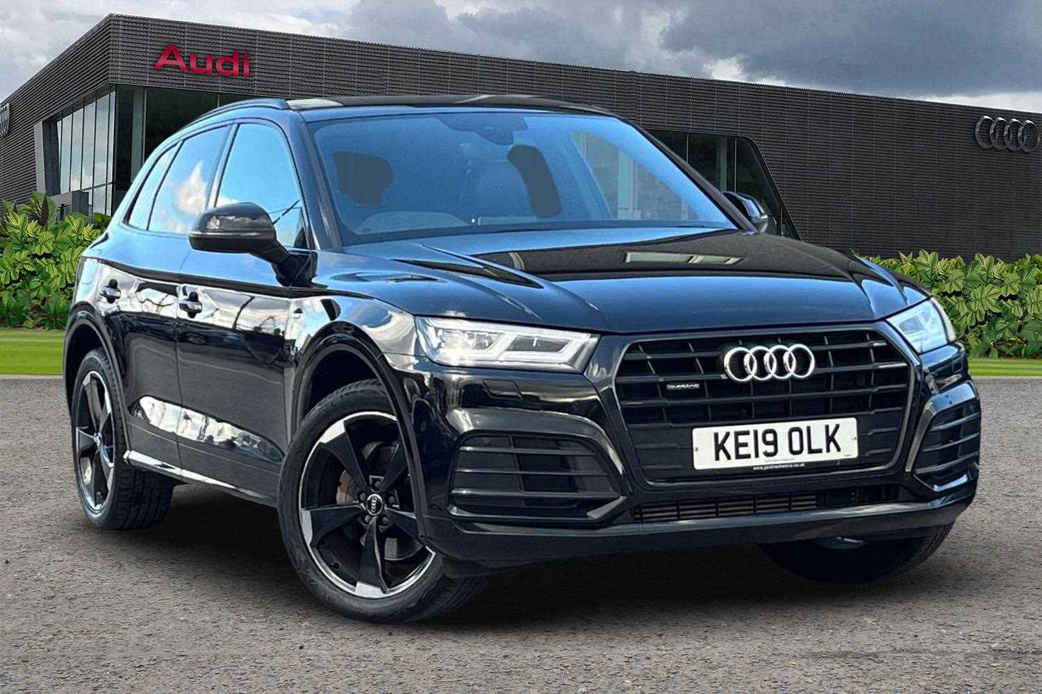 Used Audi Q5 2019 for sale - 76442400: Photo 1
