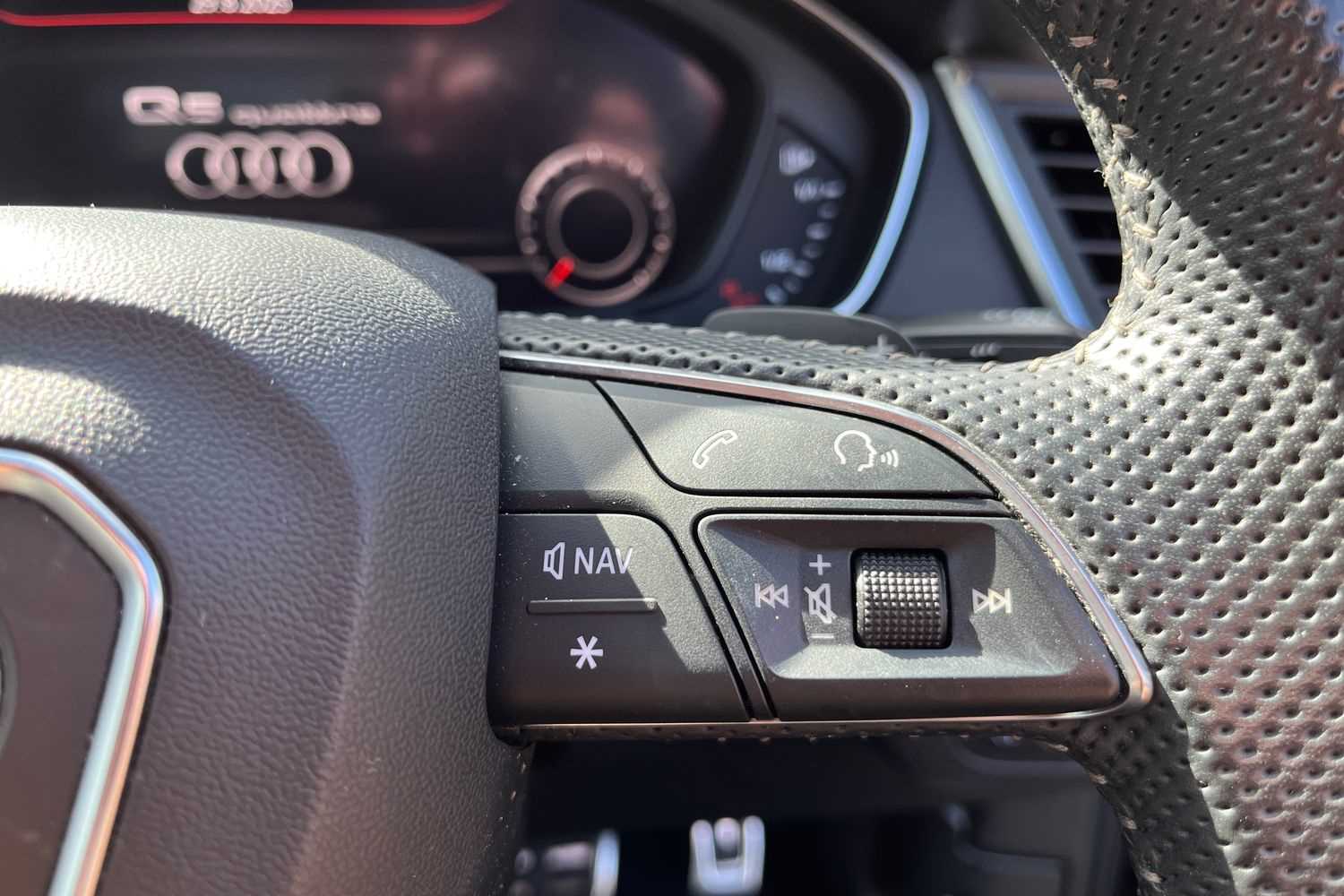 Used Audi Q5 2019 for sale - 76442400: Photo 30