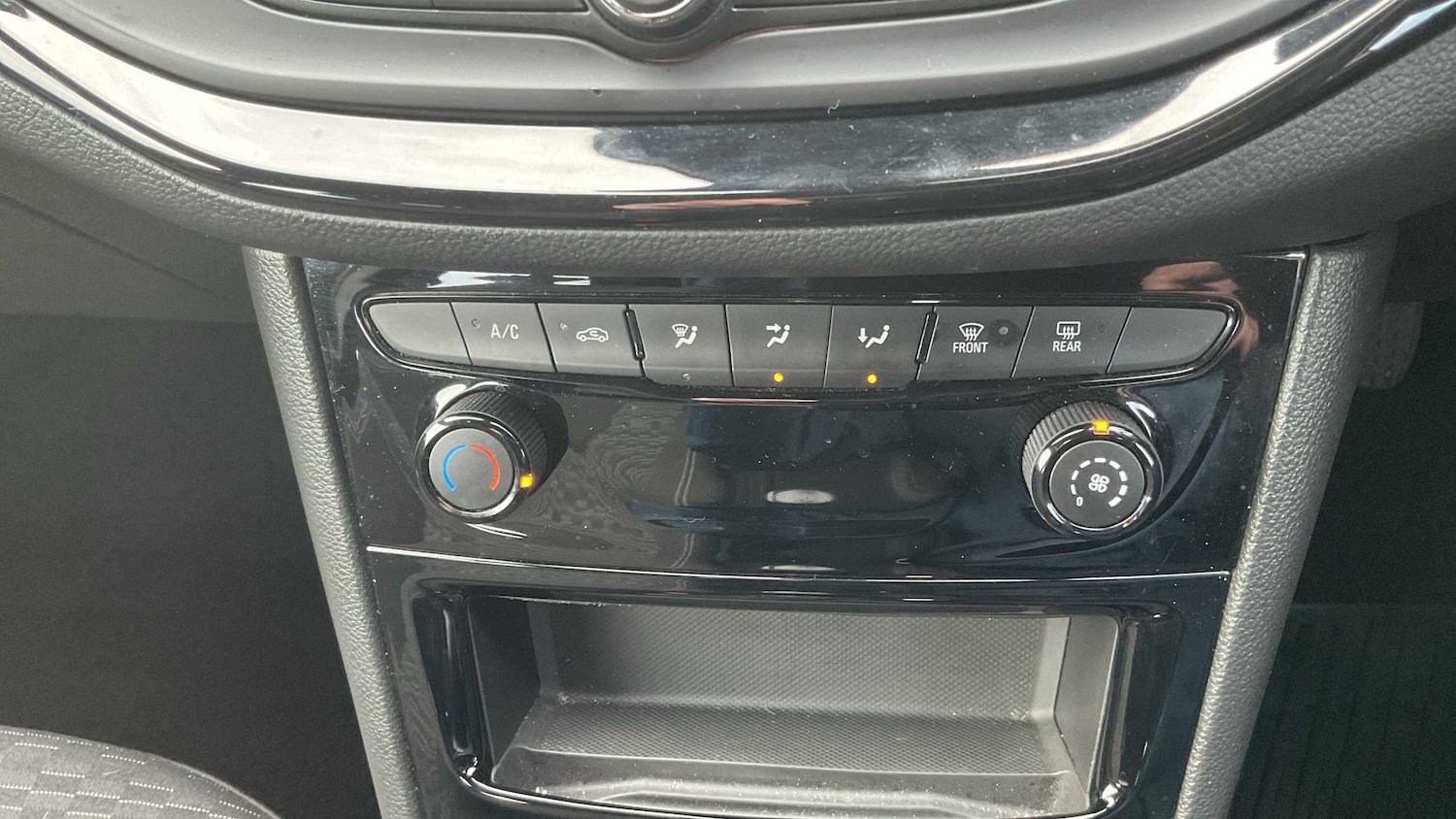 Used Vauxhall Astra 2019 for sale - 76242571: Photo 16