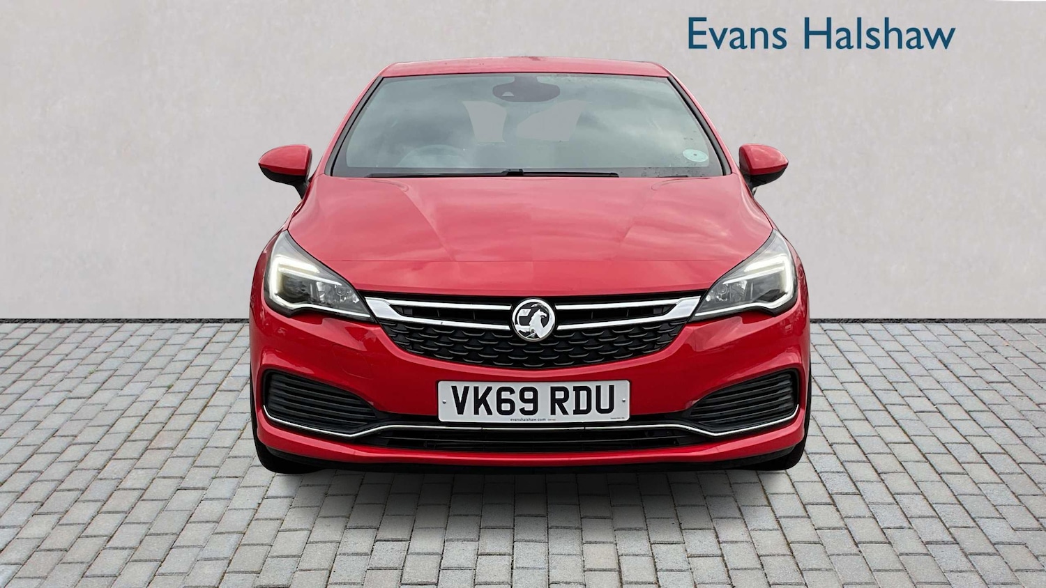 Used Vauxhall Astra 2019 for sale - 76242571: Photo 2