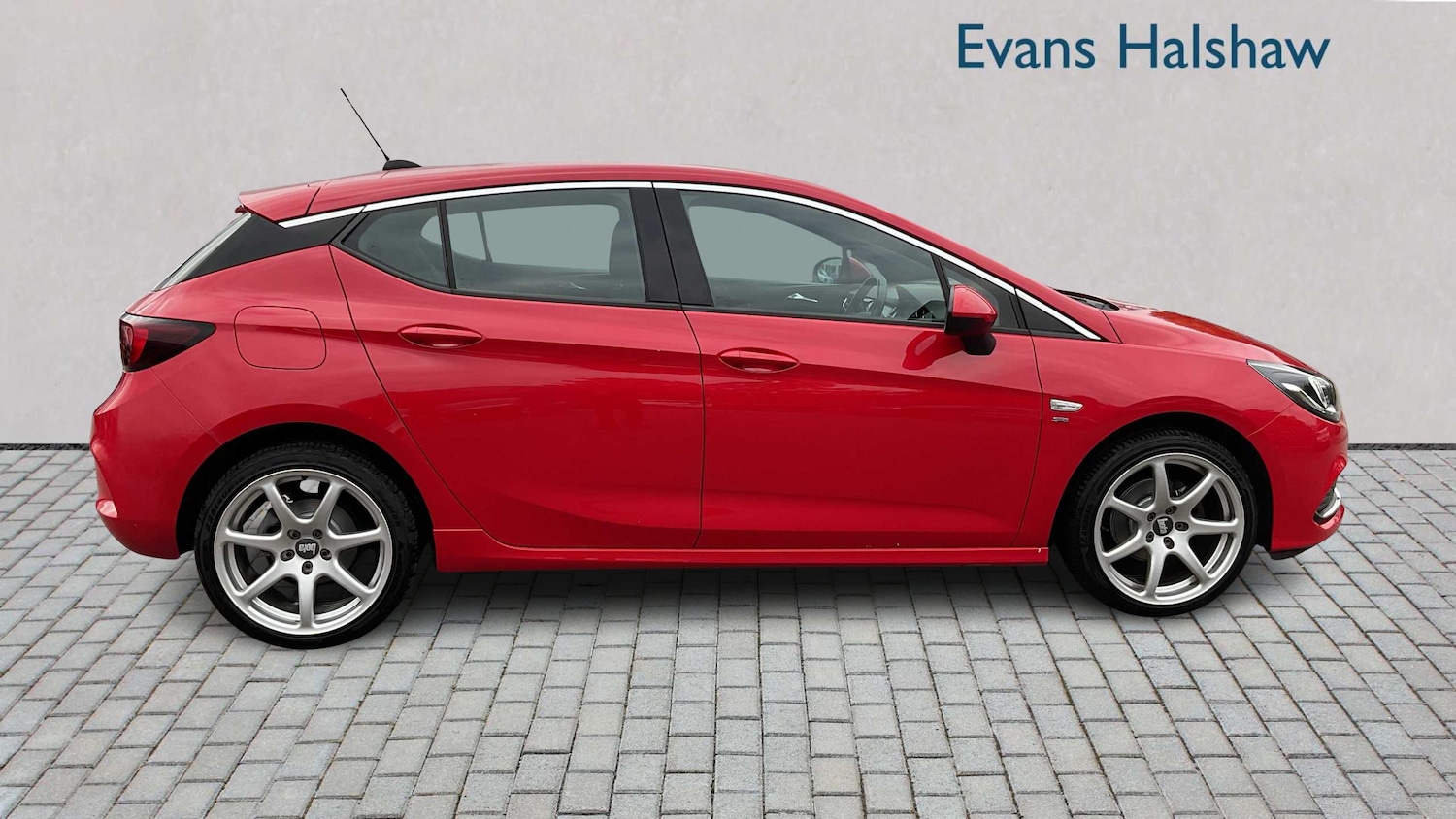 Used Vauxhall Astra 2019 for sale - 76242571: Photo 3