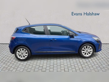 Used Renault Clio 2025 for sale - 78800340: Photo