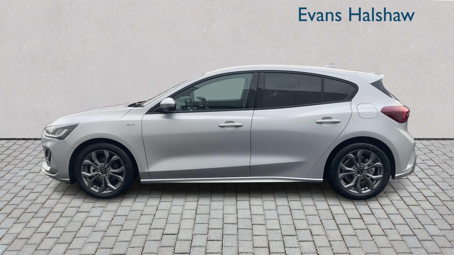 Used Ford Focus 2025 for sale - 77943452: Photo 3