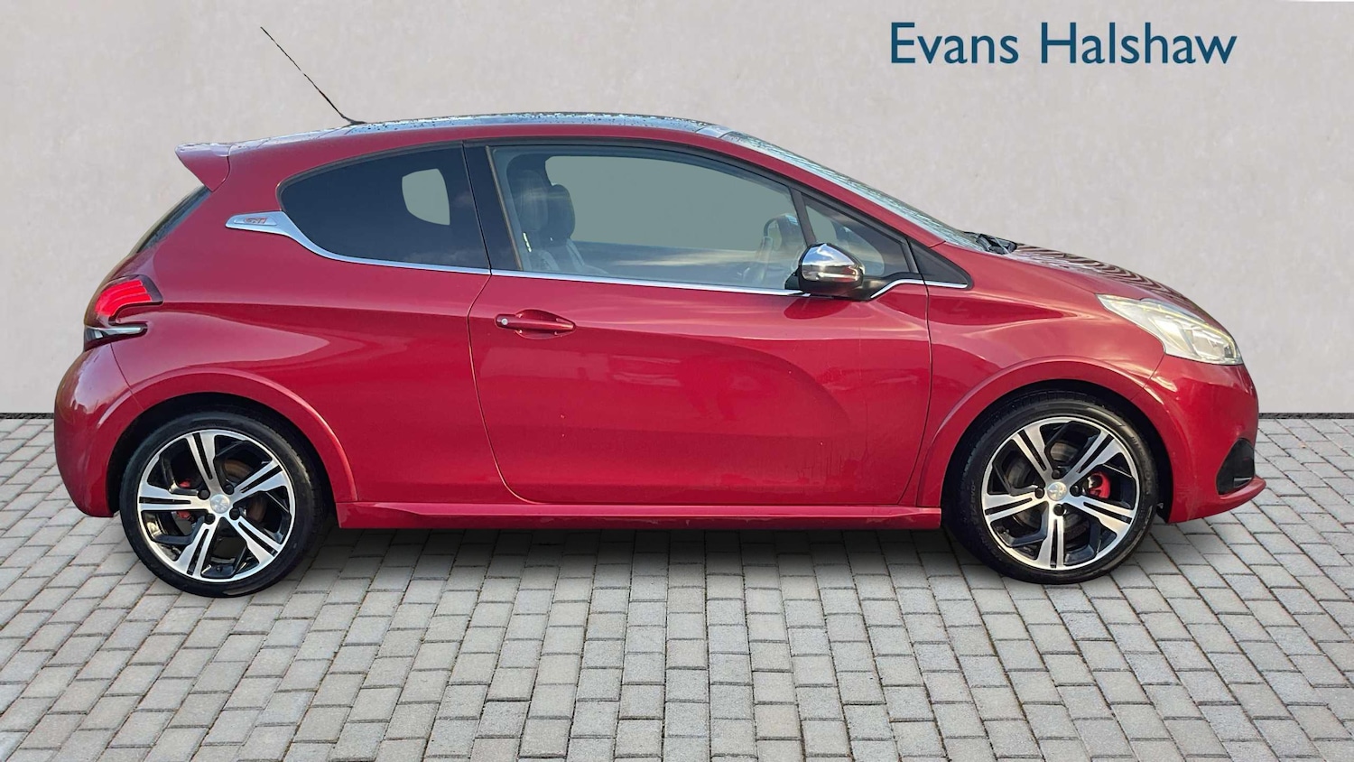 Used Peugeot 208 2017 for sale - 76902283: Photo 3