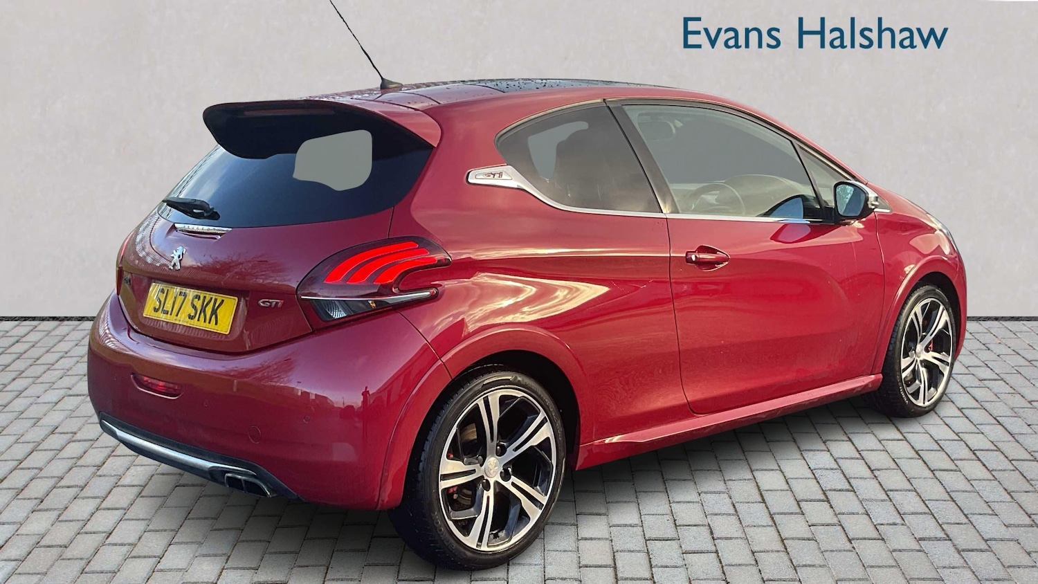 Used Peugeot 208 2017 for sale - 76902283: Photo 4