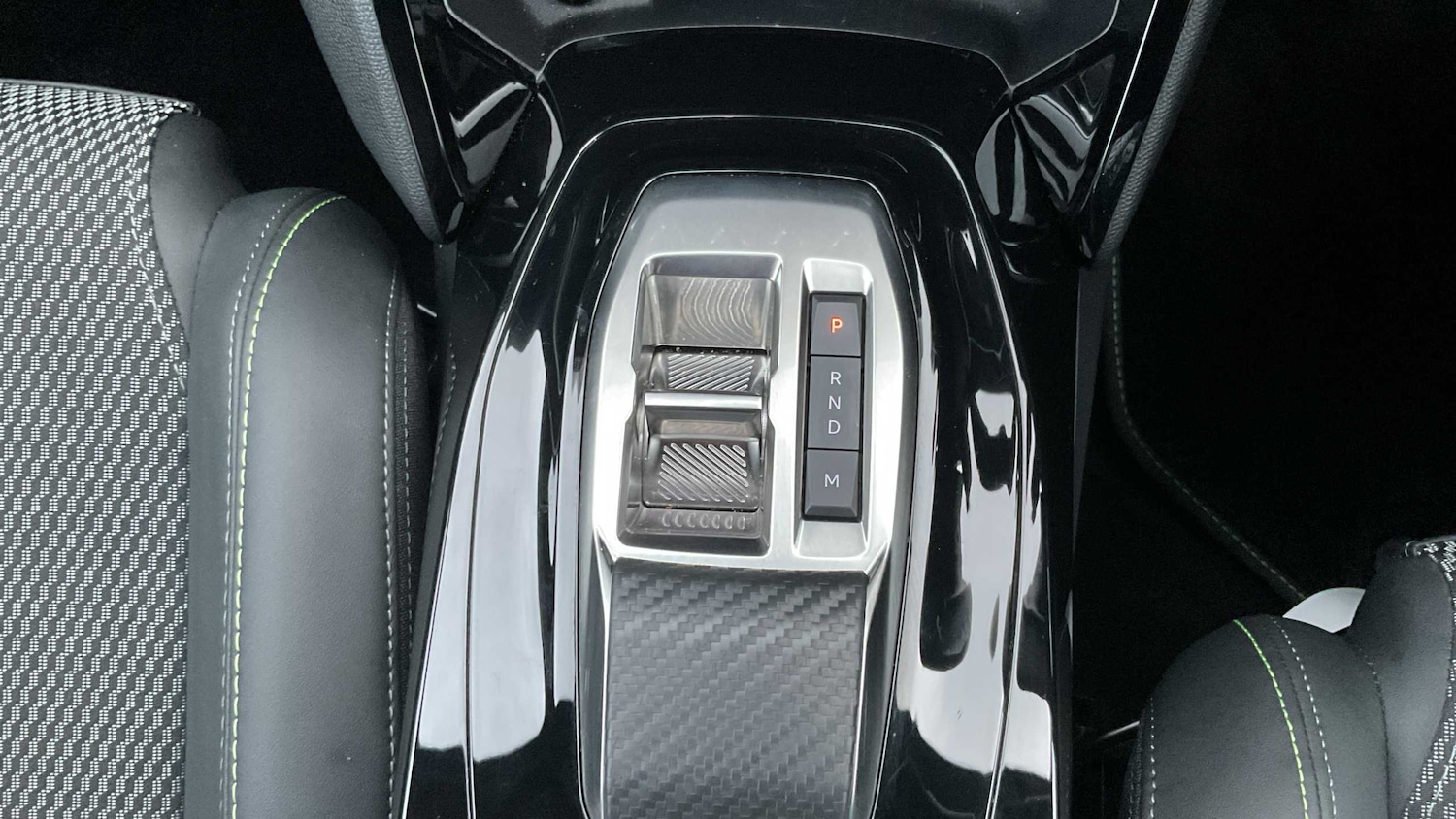 Used Peugeot 2008 2023 for sale - 76421033: Photo 16