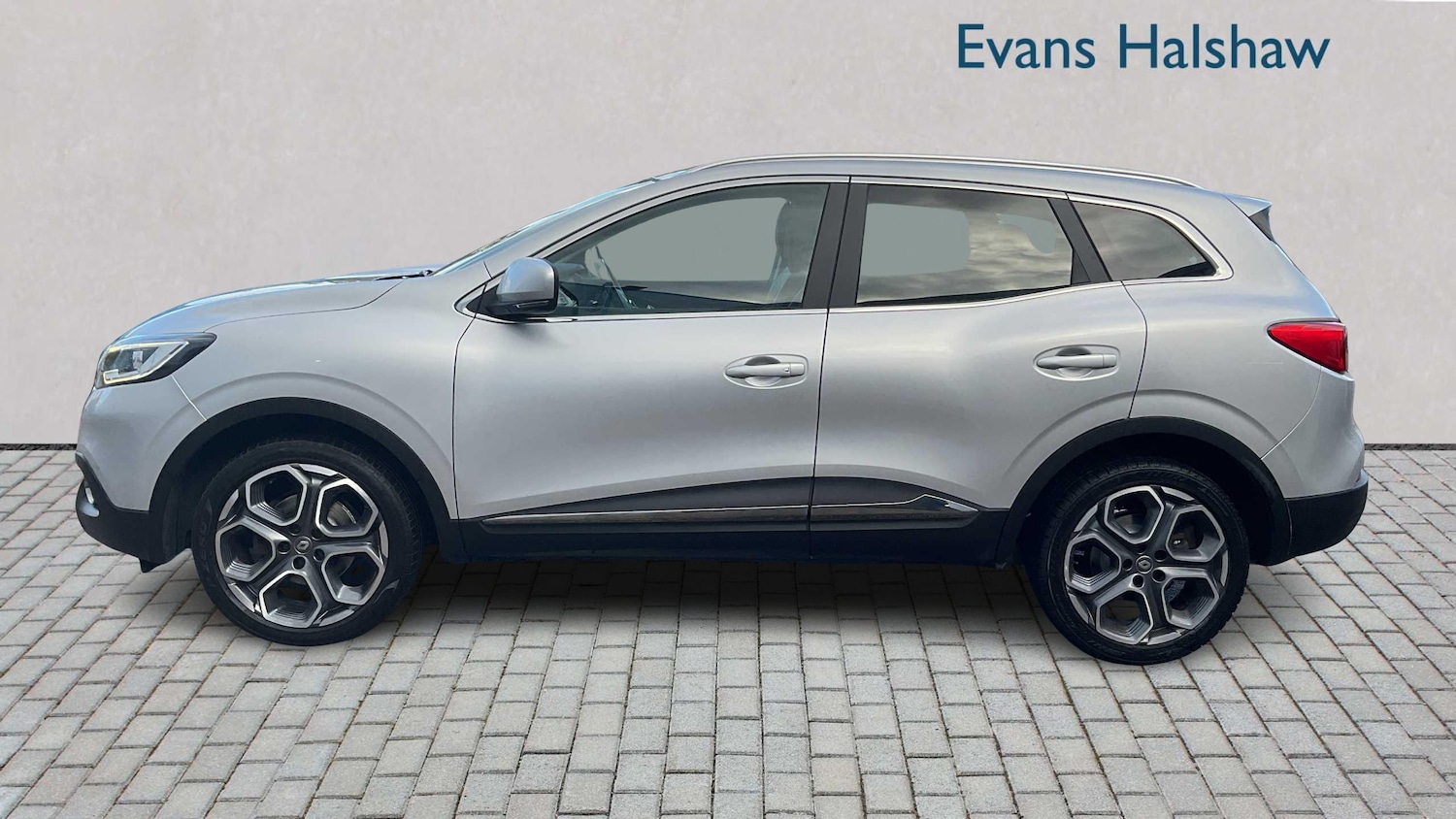 Used Renault Kadjar 2017 for sale - 77615534: Photo 4