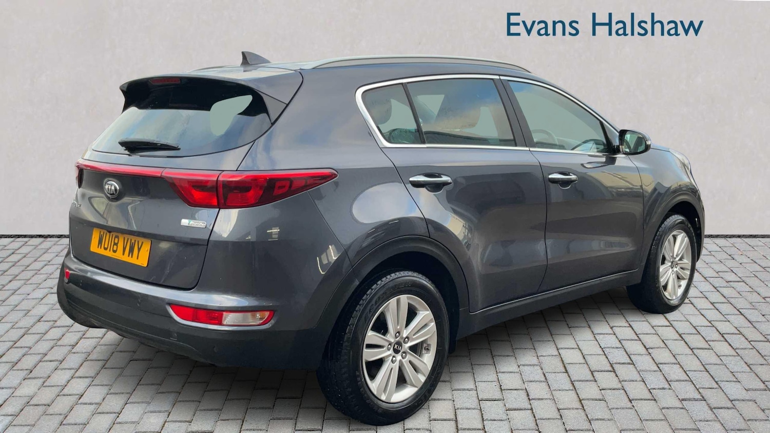 Used Kia Sportage 2018 for sale - 77308333: Photo 2