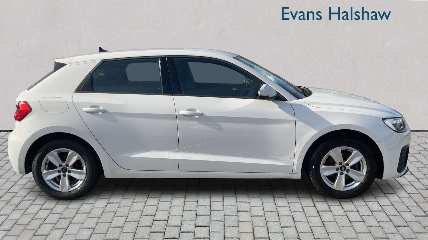 Used Audi A1 2023 for sale - 78024024: Photo 3