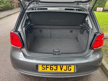 Used Volkswagen Polo 2014 for sale - 75351894: Photo