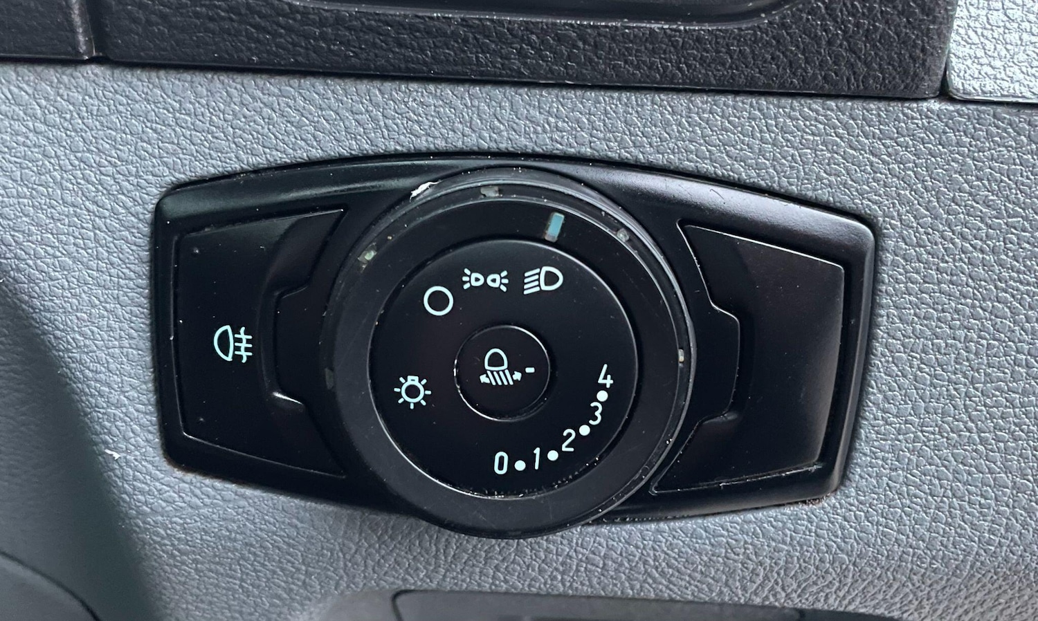 Used Ford Transit 2016 for sale - 77898608: Photo 27