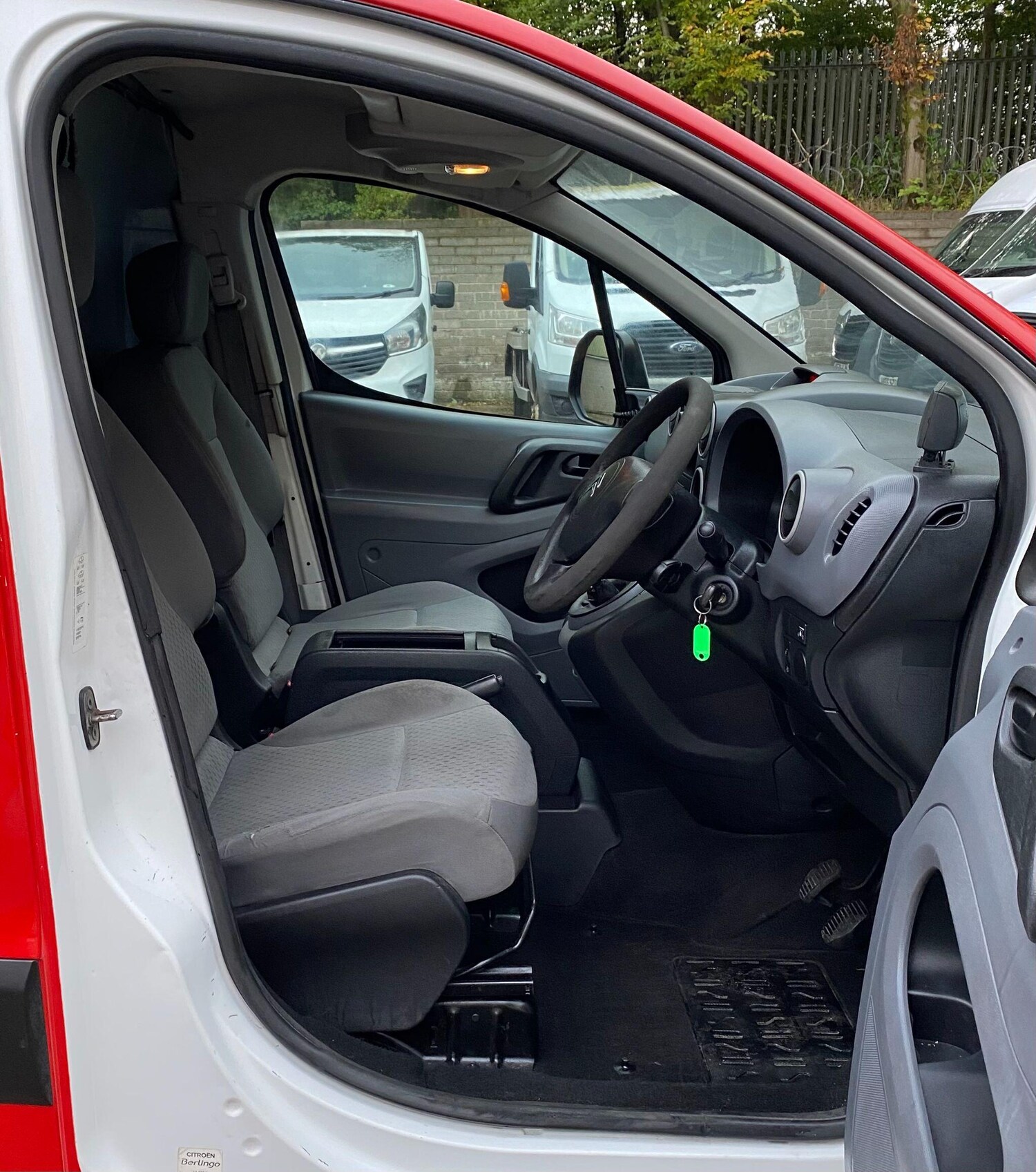 Used Citroen Berlingo 2009 for sale - 76549789: Photo 24