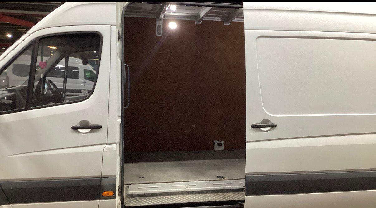 Used Mercedes-Benz Sprinter 2017 for sale - 77564652: Photo 11
