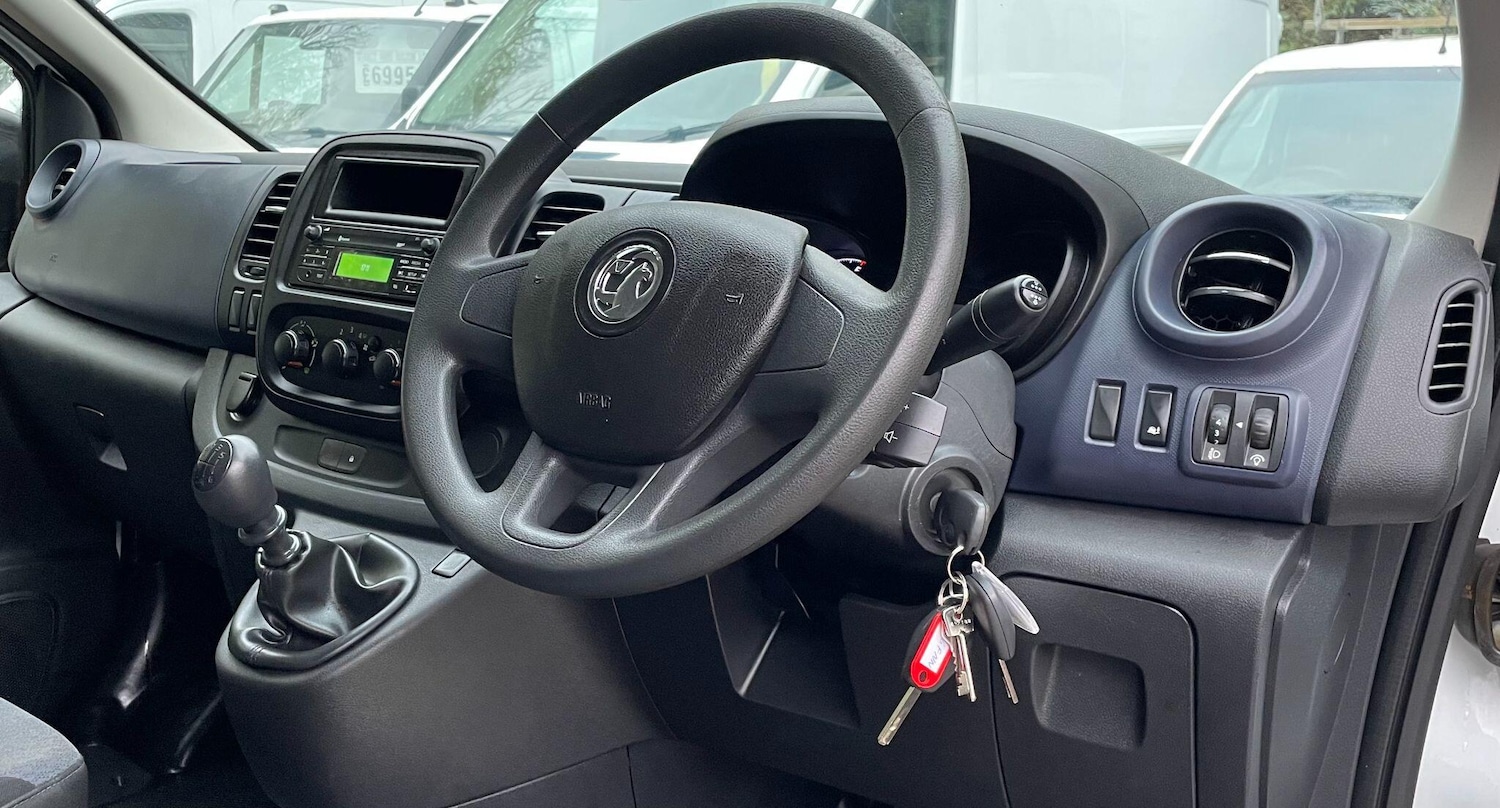 Used Vauxhall Vivaro 2016 for sale - 76743450: Photo 30