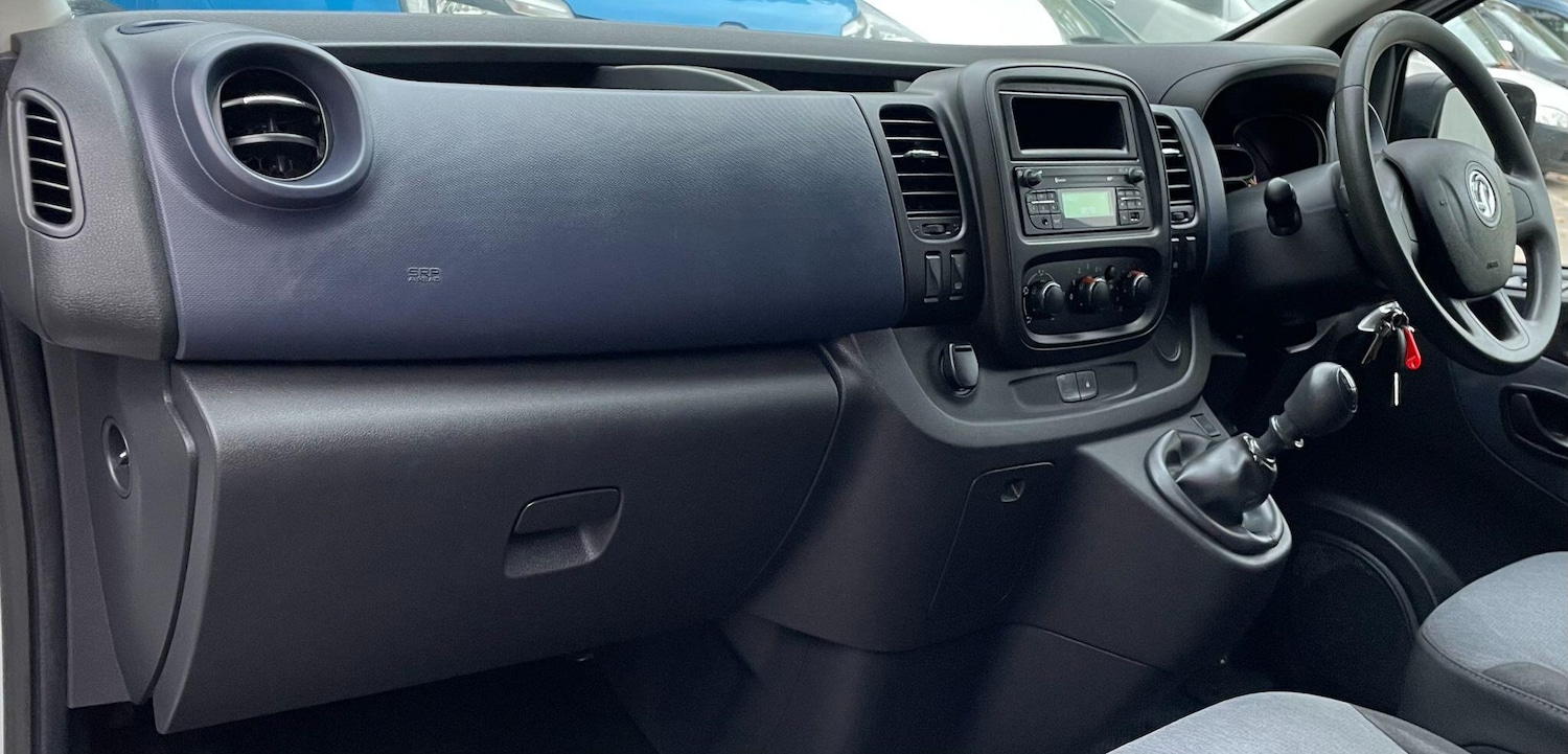 Used Vauxhall Vivaro 2016 for sale - 76743450: Photo 39