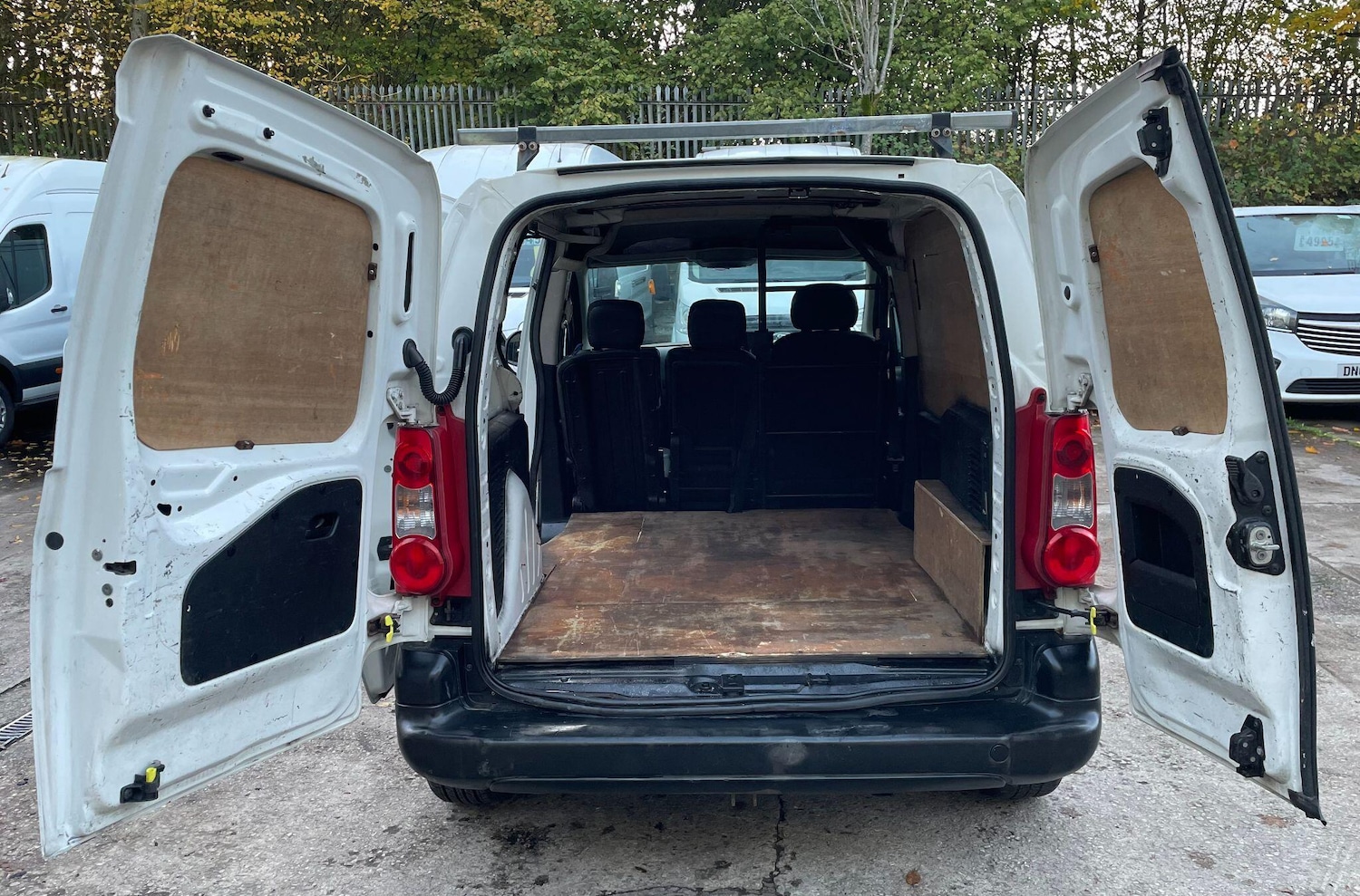 Used Citroen Berlingo 2010 for sale - 76550573: Photo 11