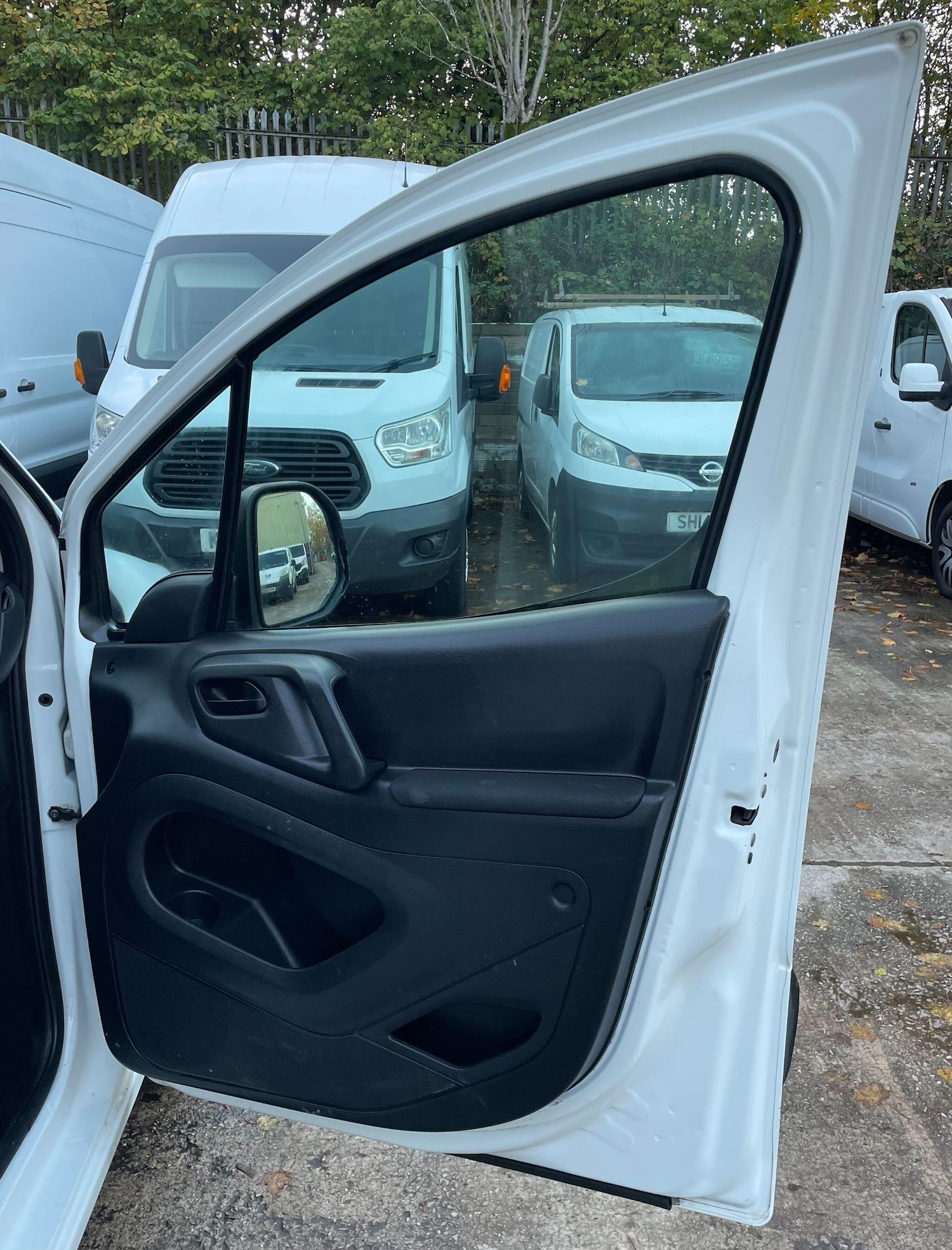 Used Citroen Berlingo 2010 for sale - 76550573: Photo 21