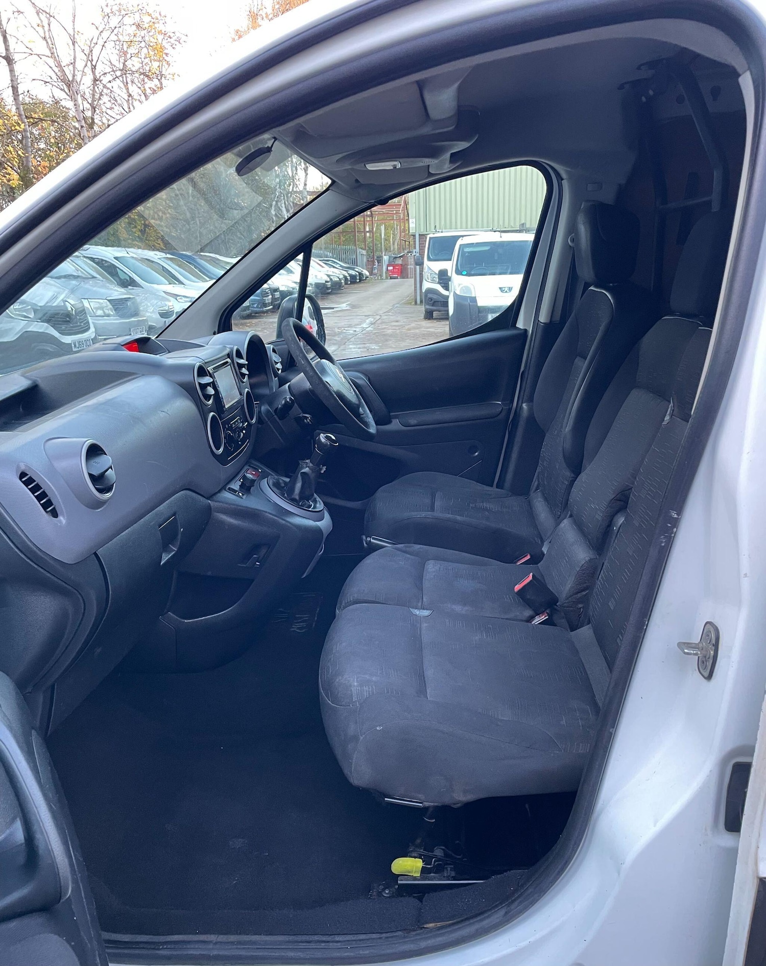 Used Citroen Berlingo 2010 for sale - 76550573: Photo 30