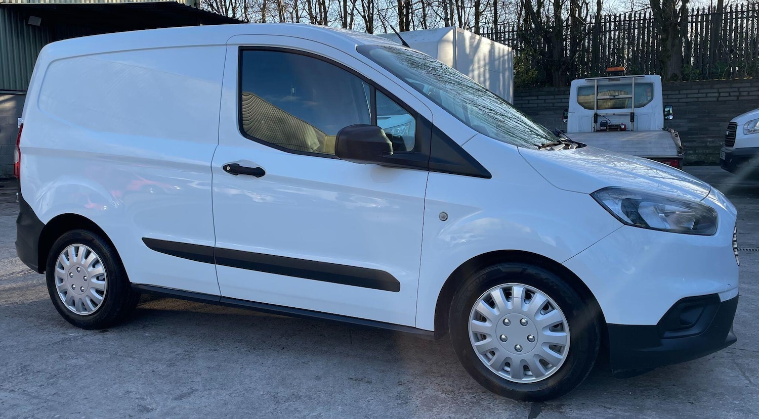 Used Ford Transit Courier 2020 for sale - 77054050: Photo 6