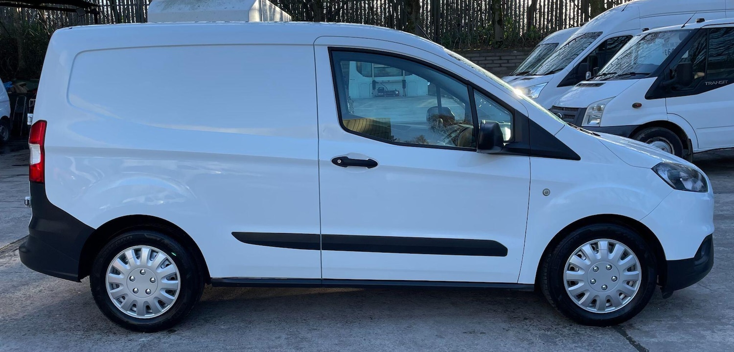 Used Ford Transit Courier 2020 for sale - 77054050: Photo 7